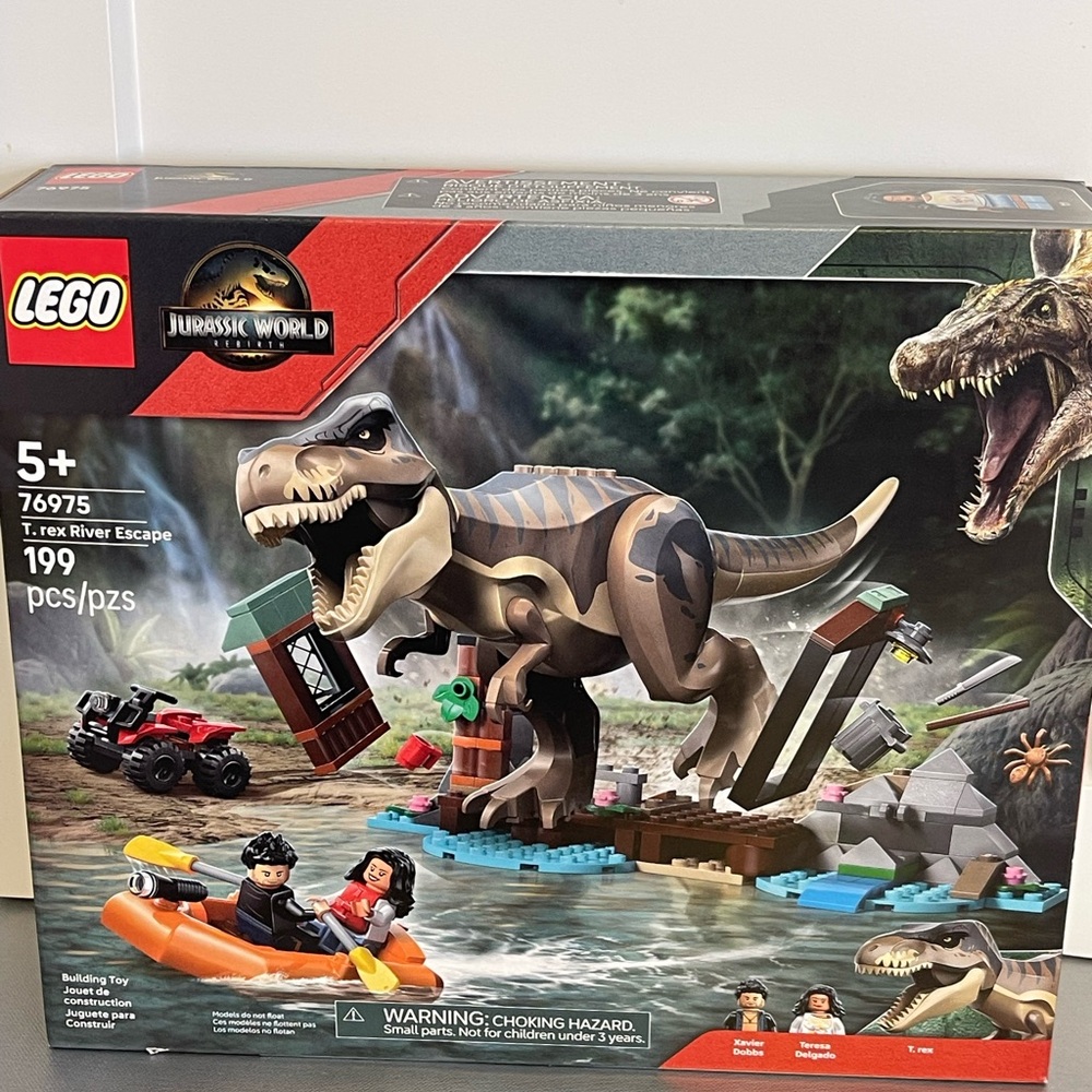 LEGO Jurassic World Rebirth Set 76975 T. rex Dinosaur Toy Set - NIP Sealed